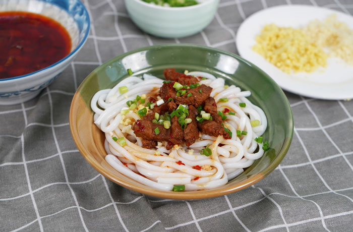 平川肉臊子粉培训